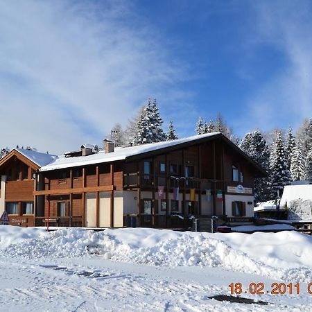 Dolomiti Appart&Rooms Варена Екстериор снимка