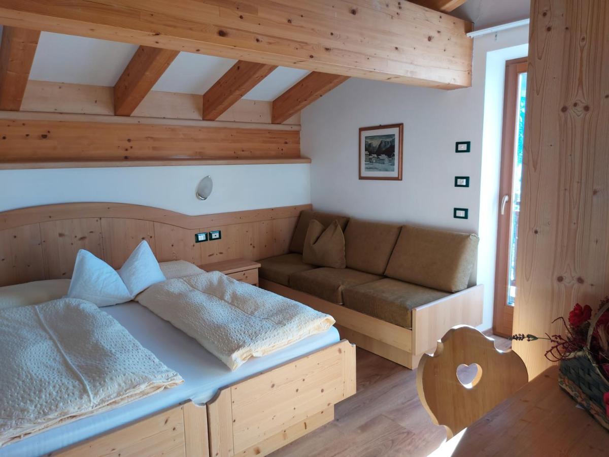 Dolomiti Appart&Rooms Варена Екстериор снимка