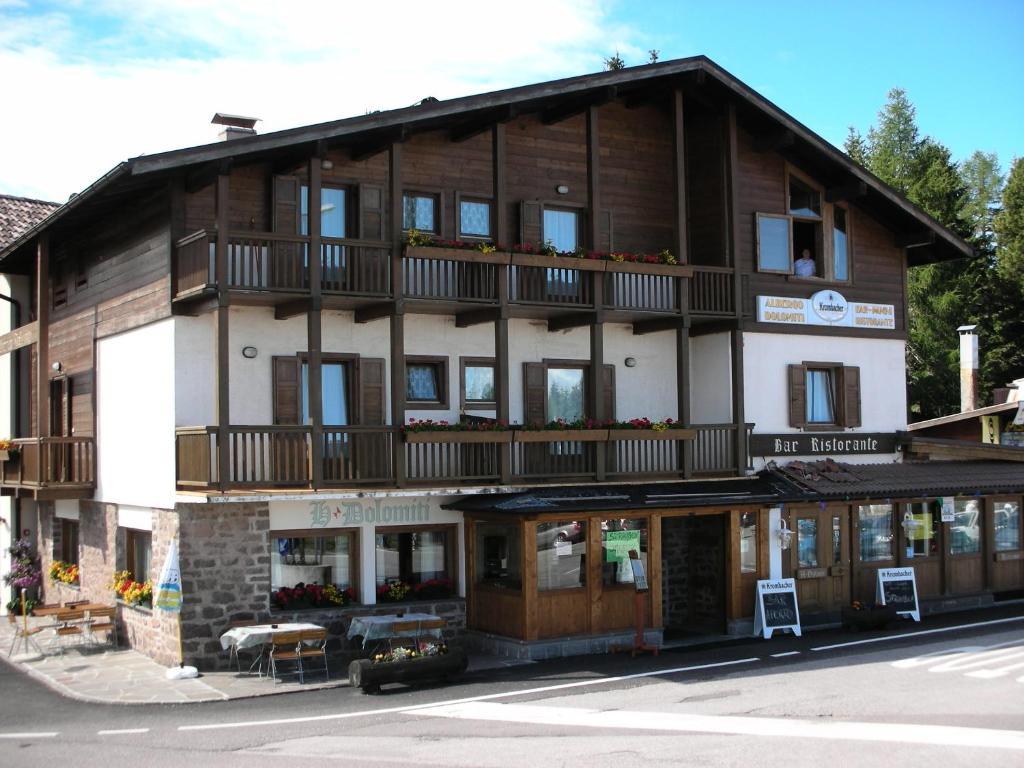 Dolomiti Appart&Rooms Варена Екстериор снимка