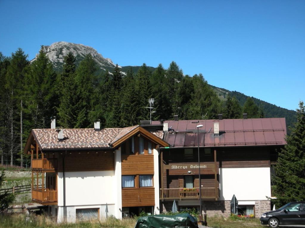 Dolomiti Appart&Rooms Варена Екстериор снимка