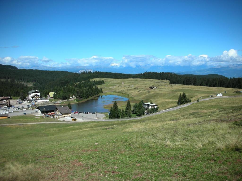 Dolomiti Appart&Rooms Варена Екстериор снимка